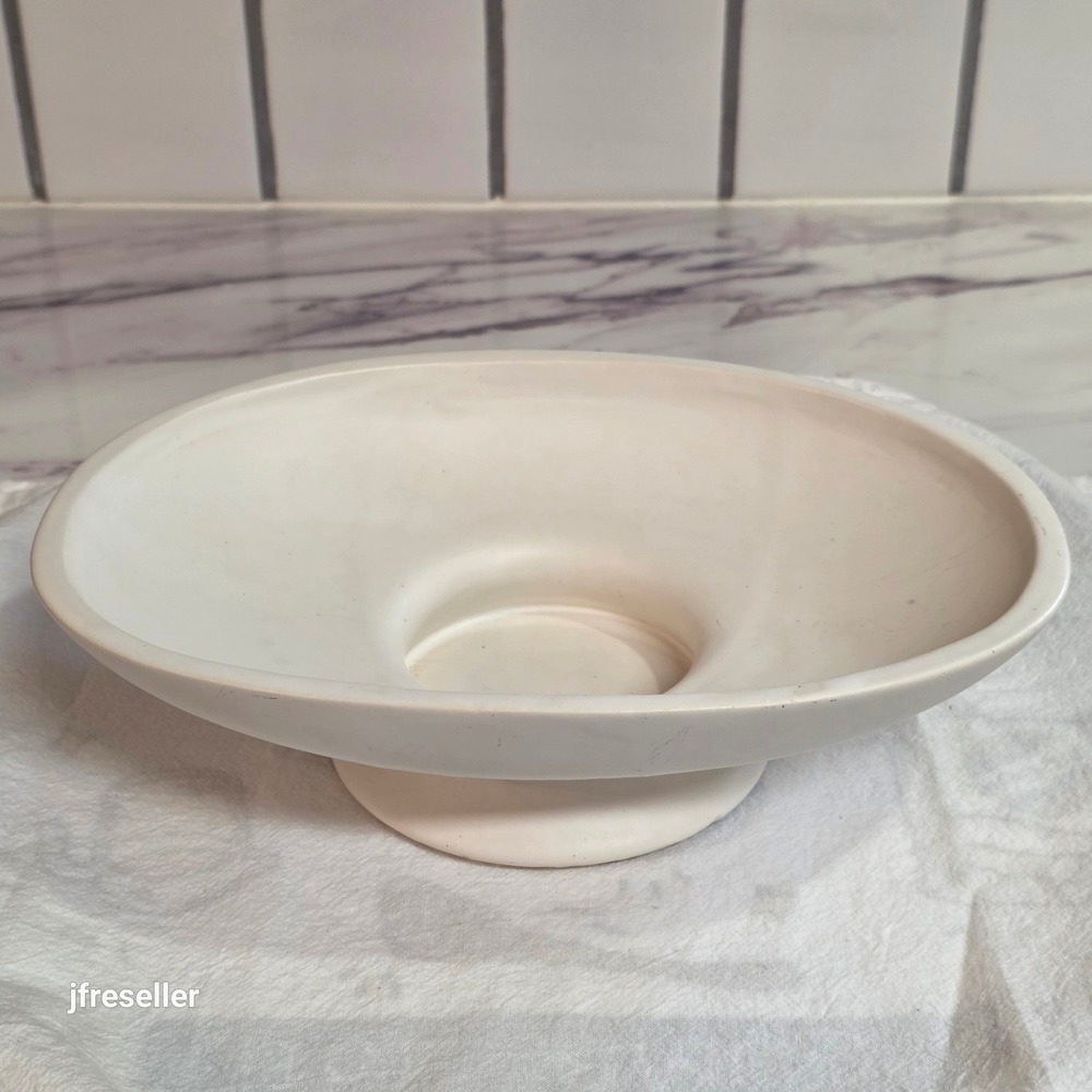 VTG McCoy Floraline USA #486 White Matte Oval Pedestal Planter MCM Pottery